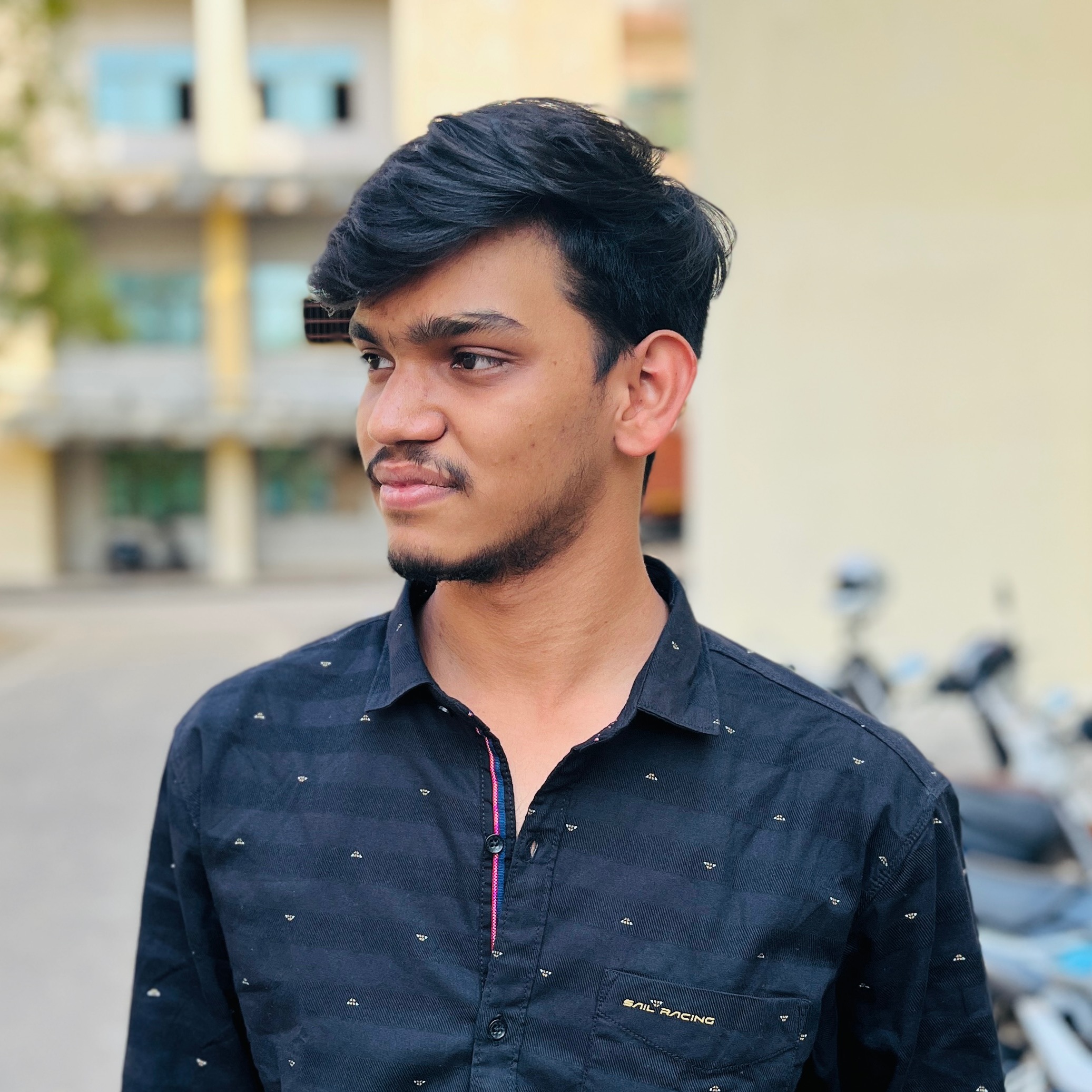 Anush Dore