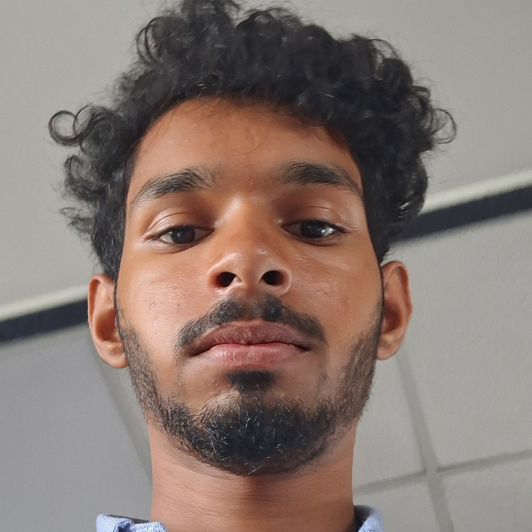 Ap Adhil
