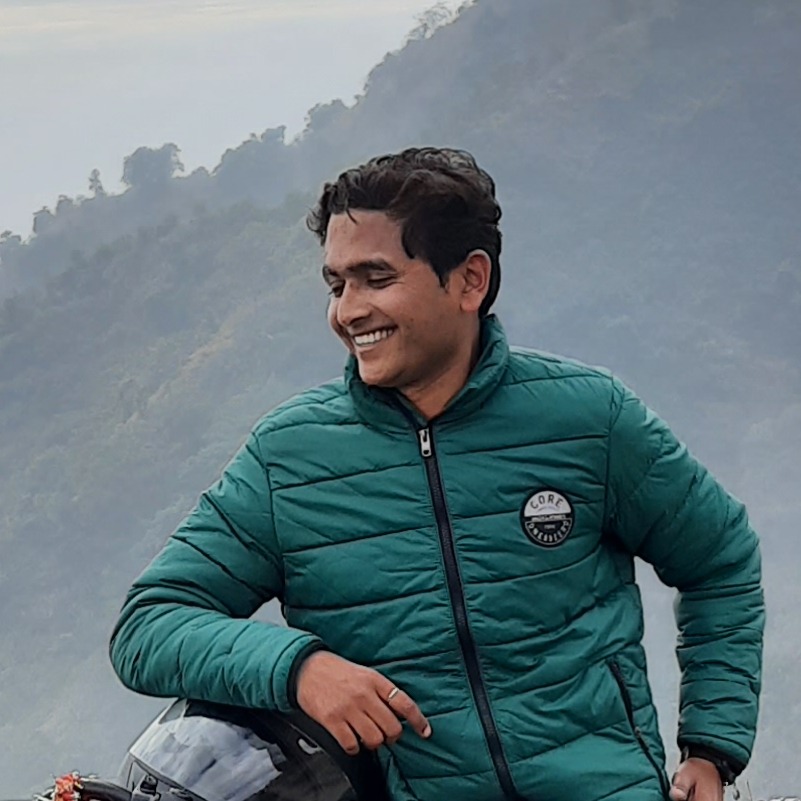Ayush kukreti