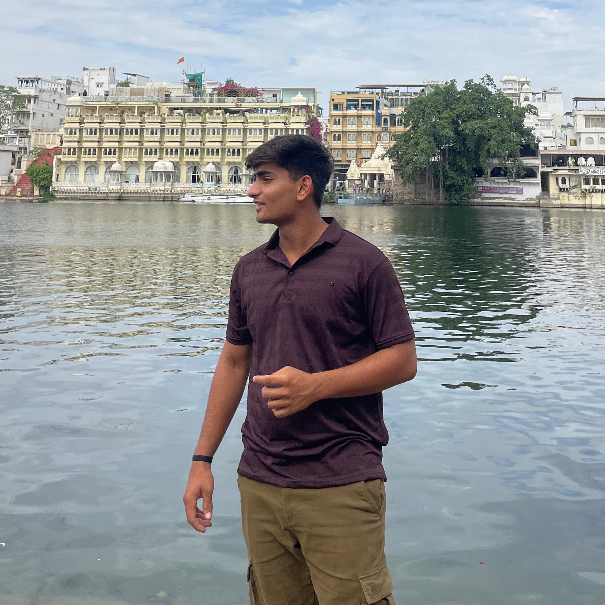 Aryan sakhi