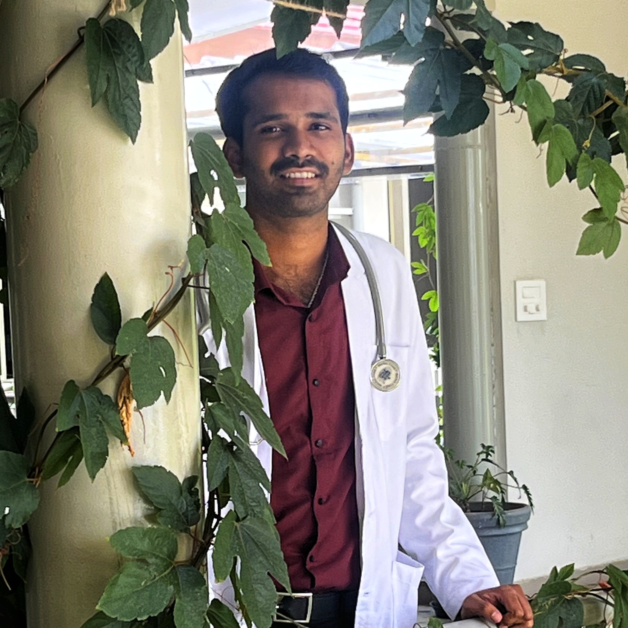 Dr Mahendra K M
