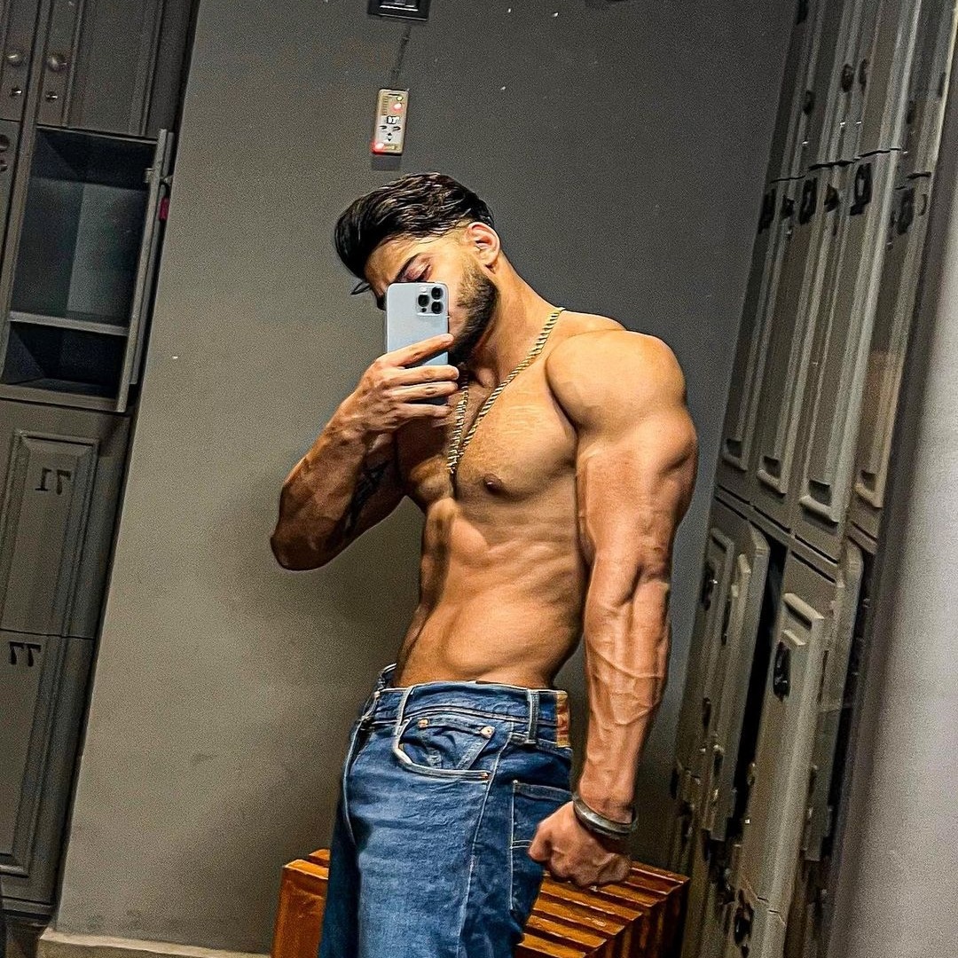 ARYAN THAKUR