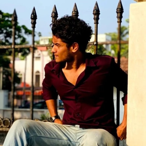 Abhinav M
