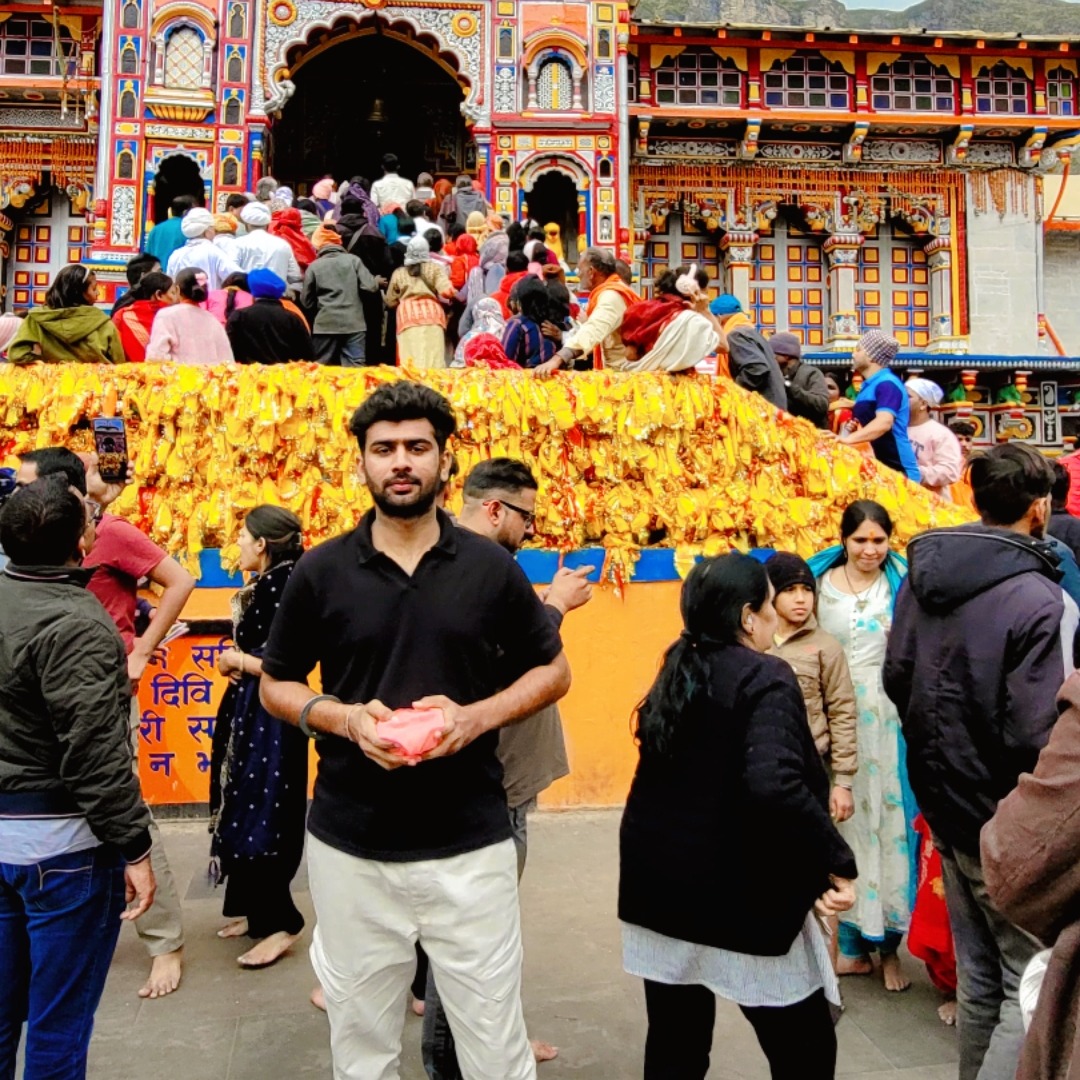 Divyansh sandhu