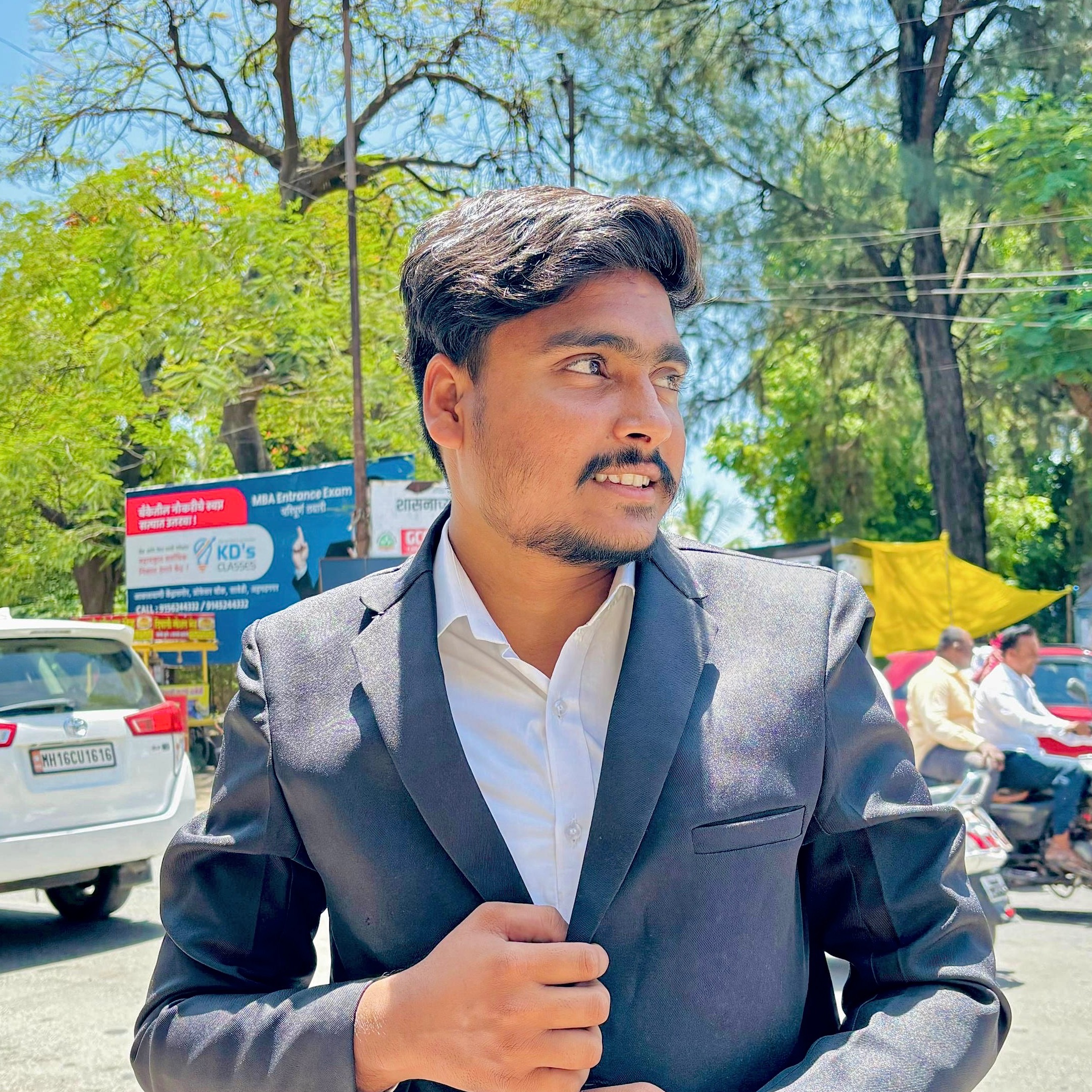 dinesh