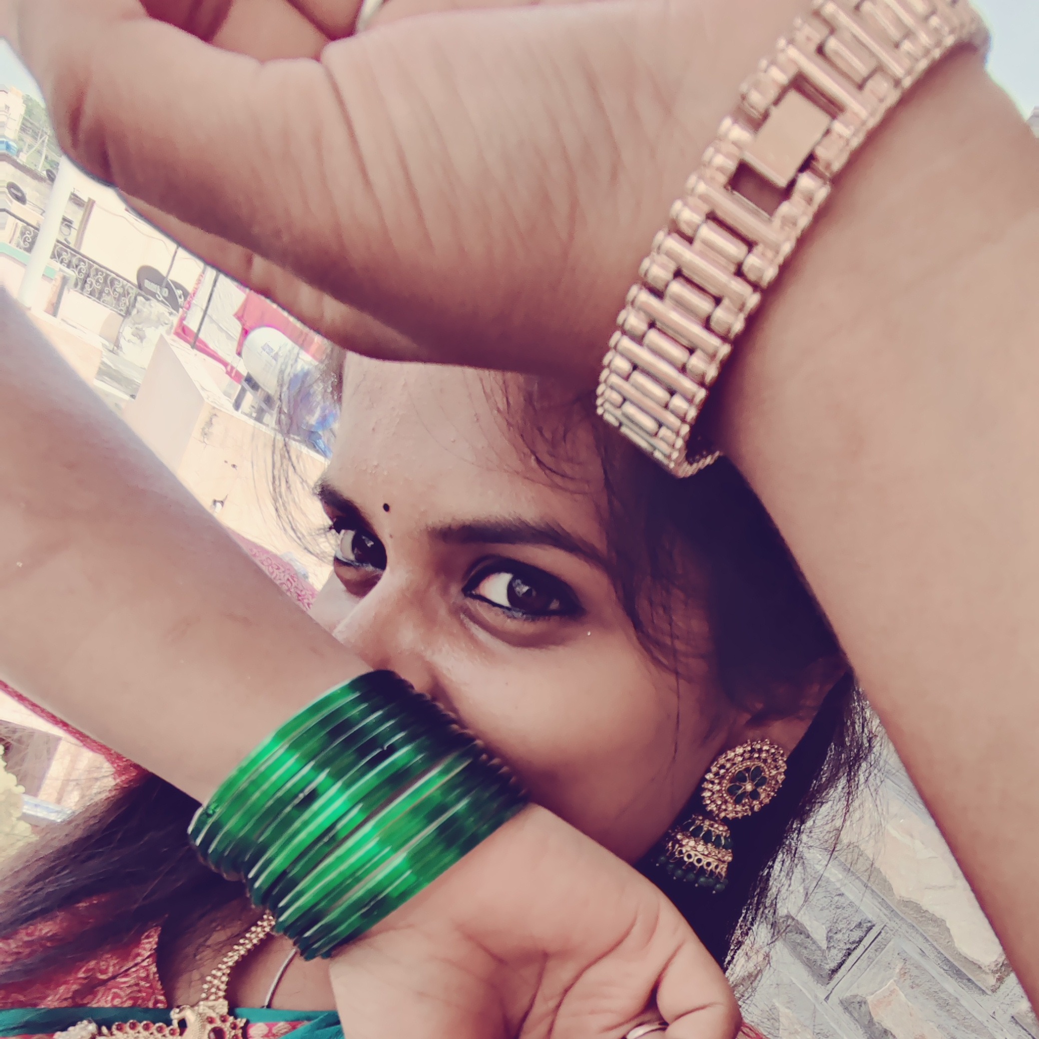 Monisha bai