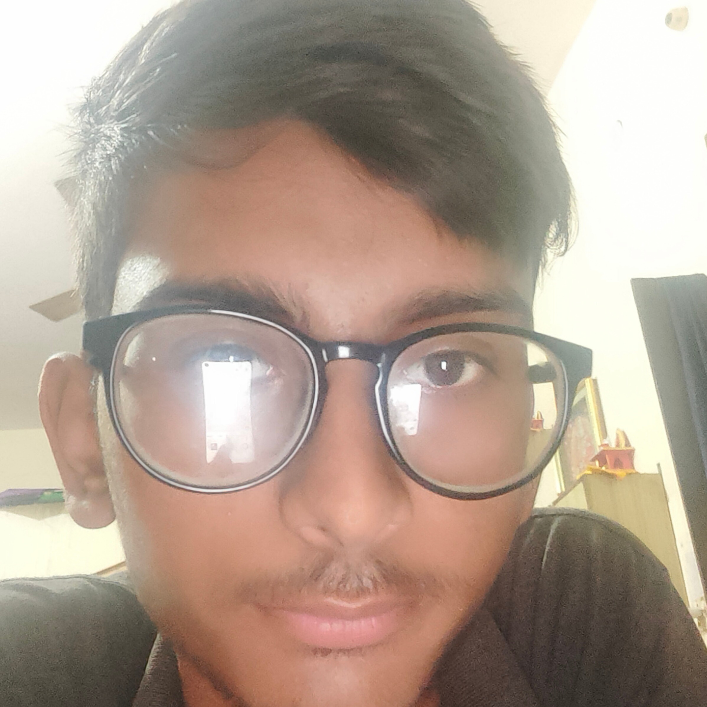 Divesh Taneja