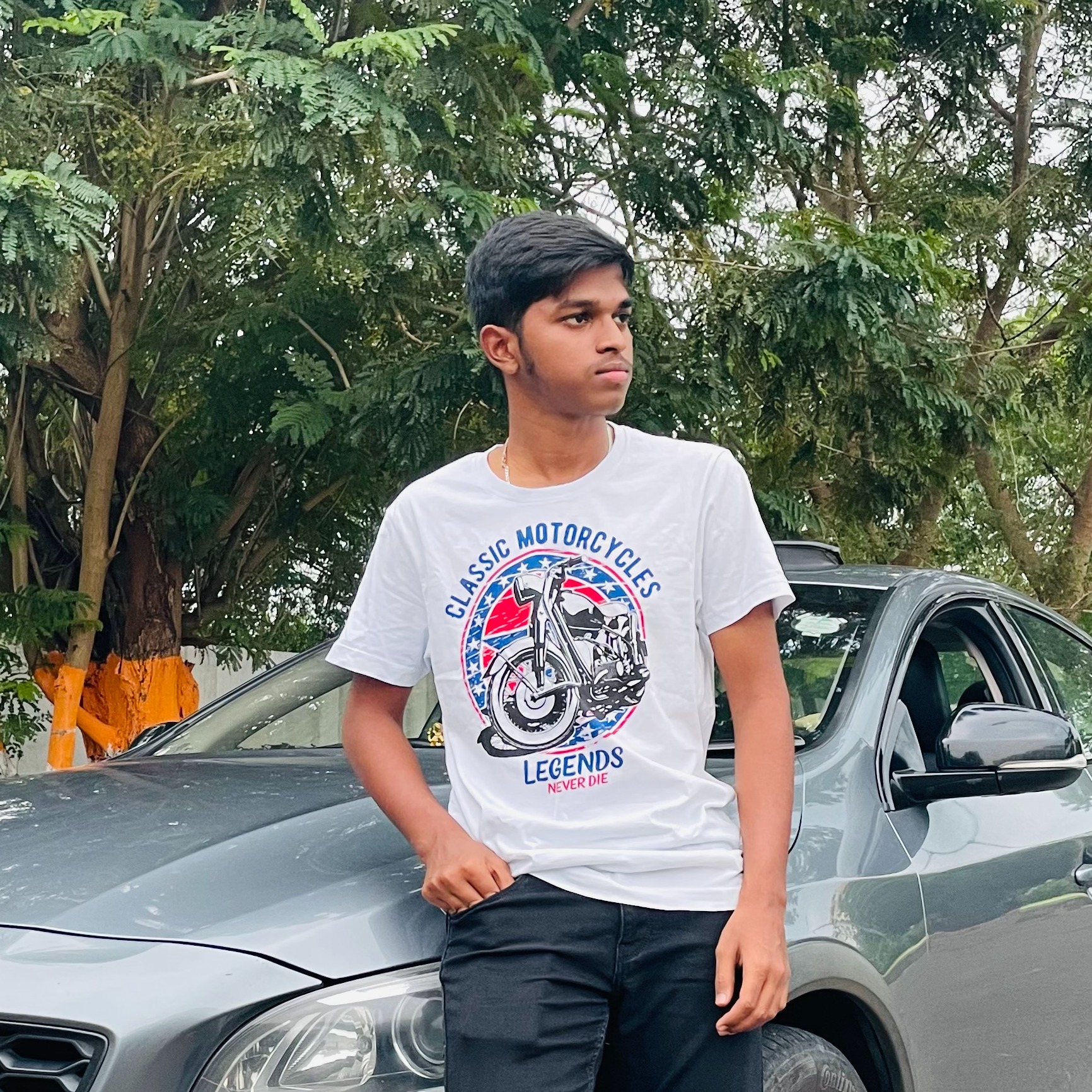 Akurathi lokeswara pavan
