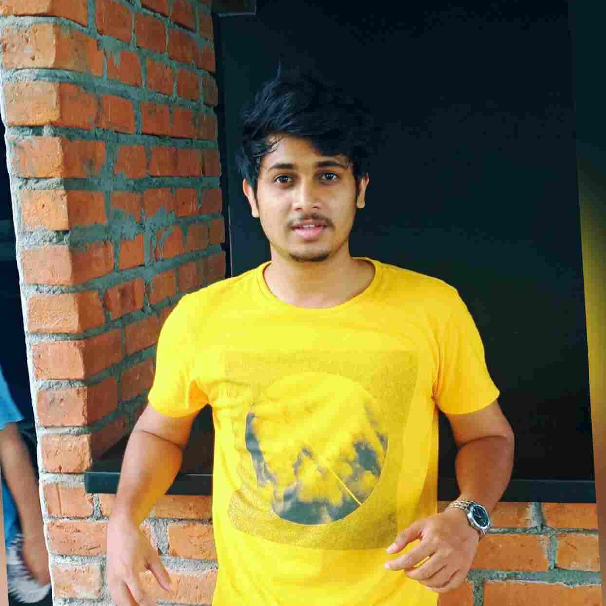 Darshan V