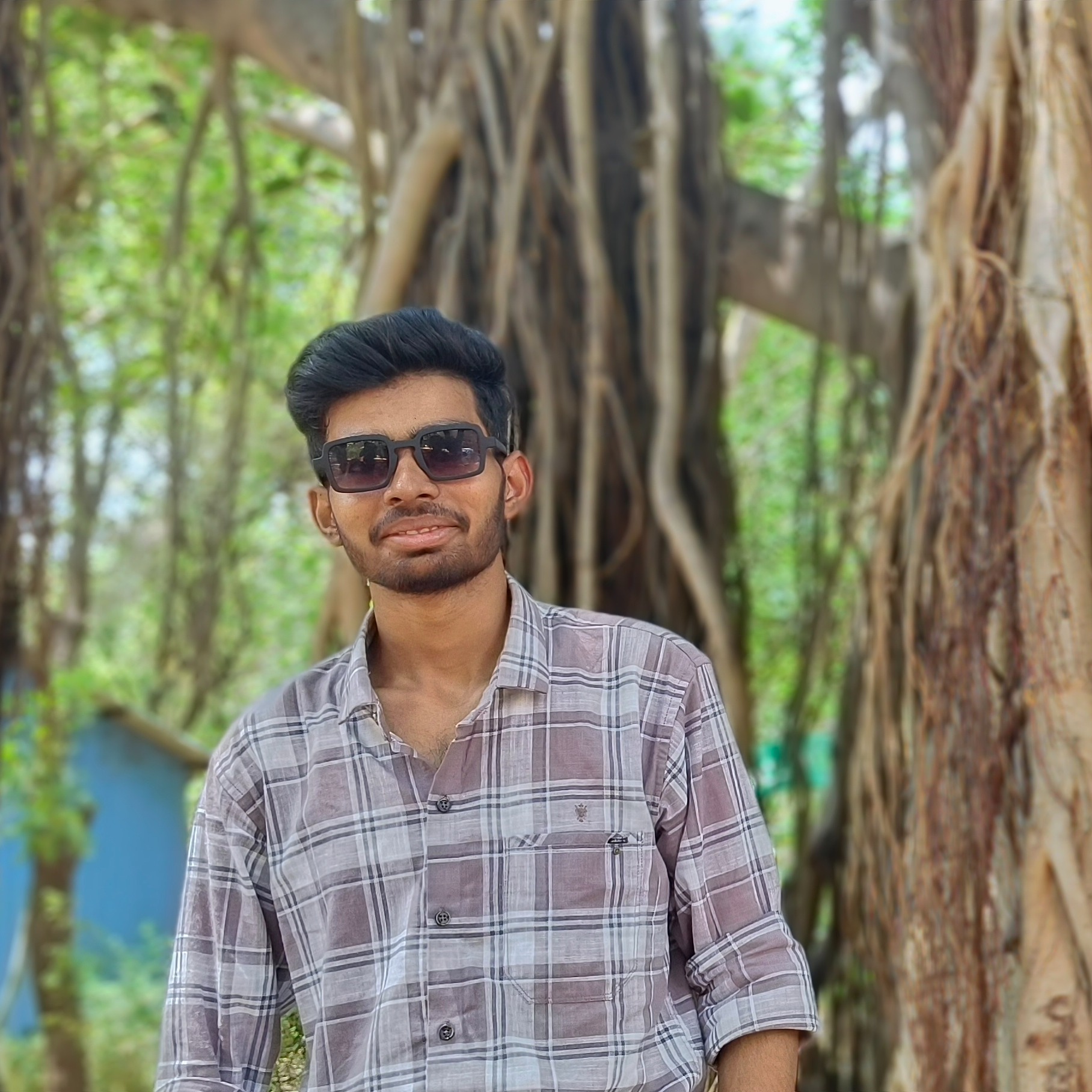 Manohar