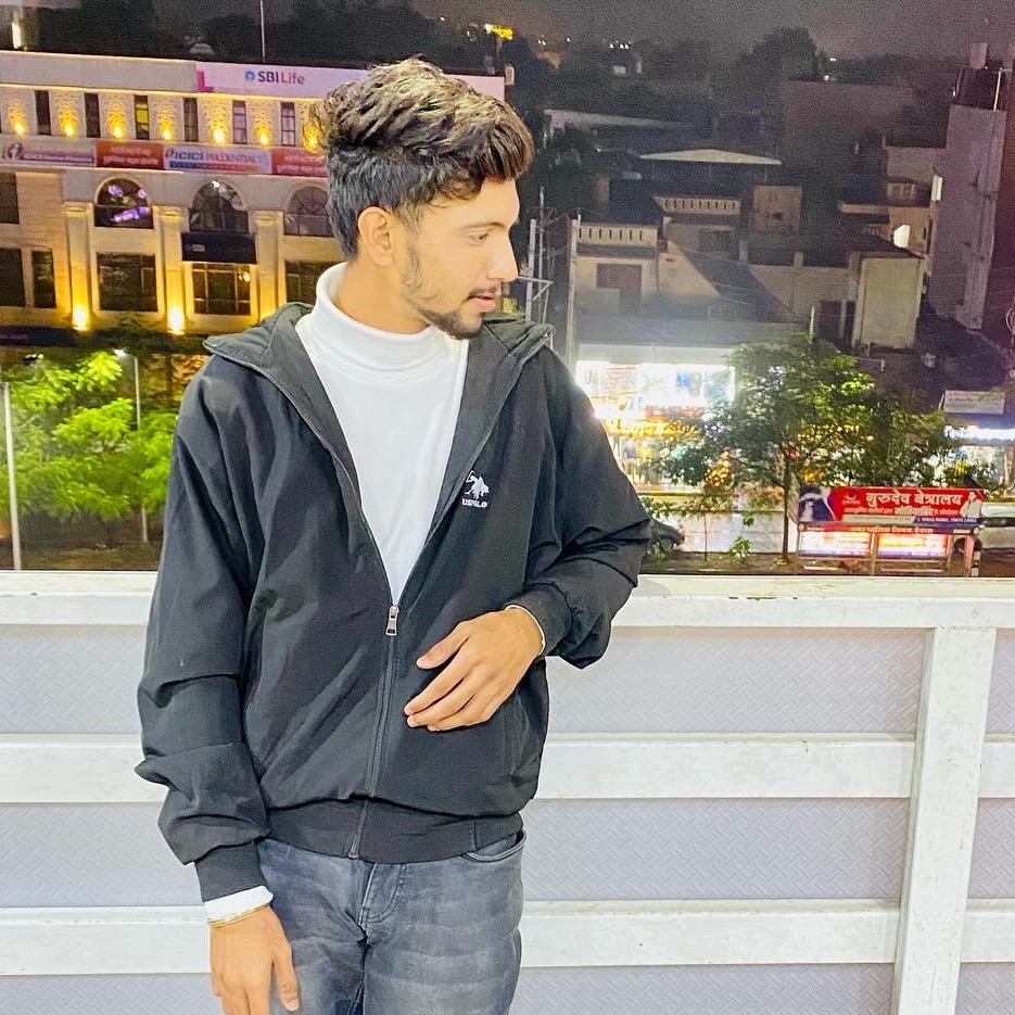 Kuldeep tiwari