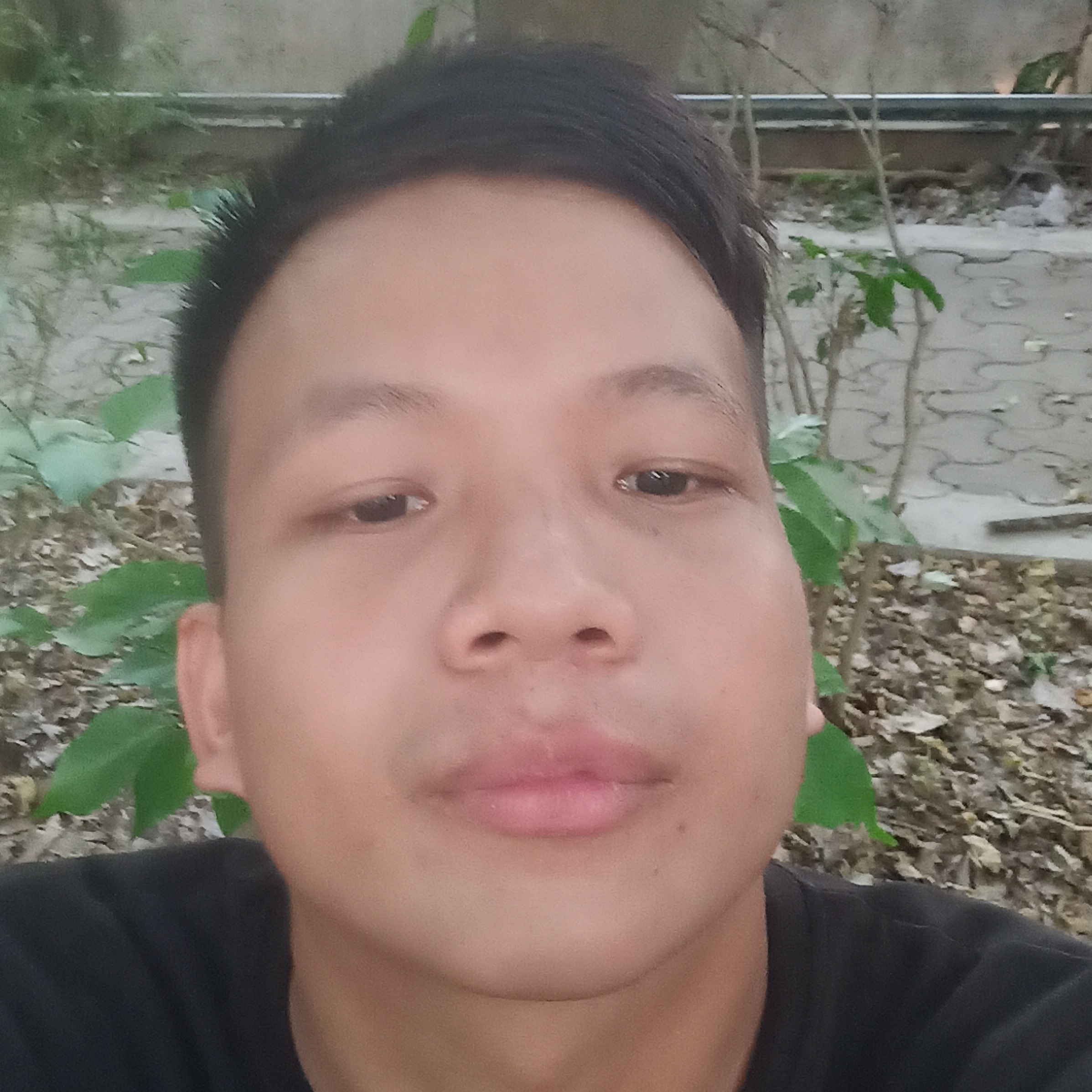 Eric lhoujiem