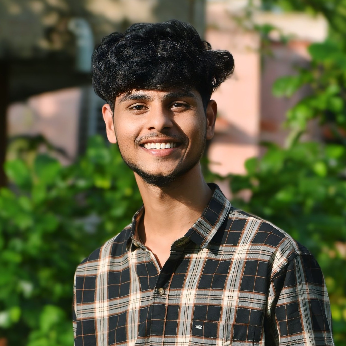 Salveri Maneesh