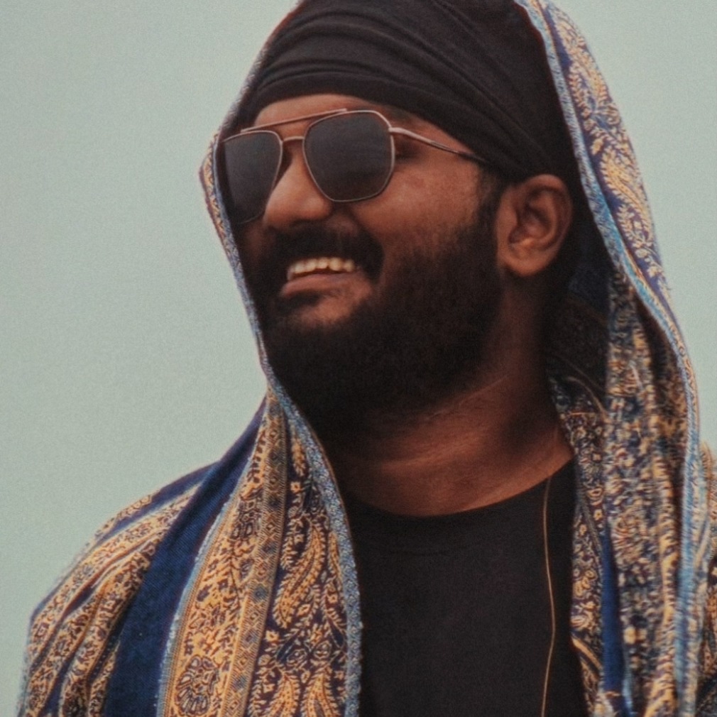 Neerajkrishna R