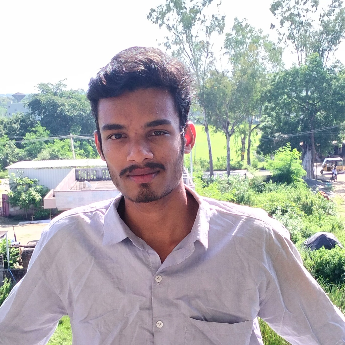Akula Karthik