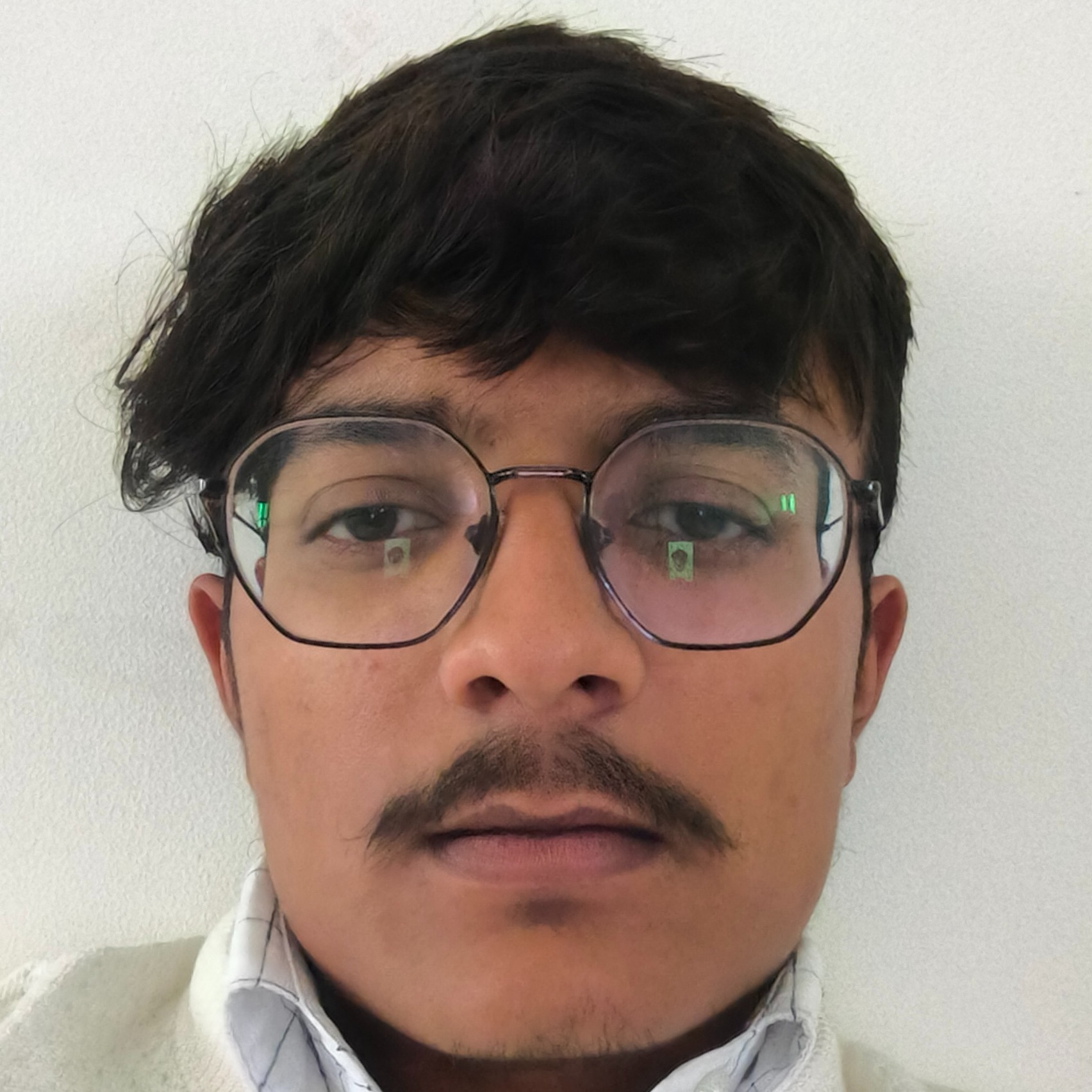 Movaliya Maulik Jentibhai