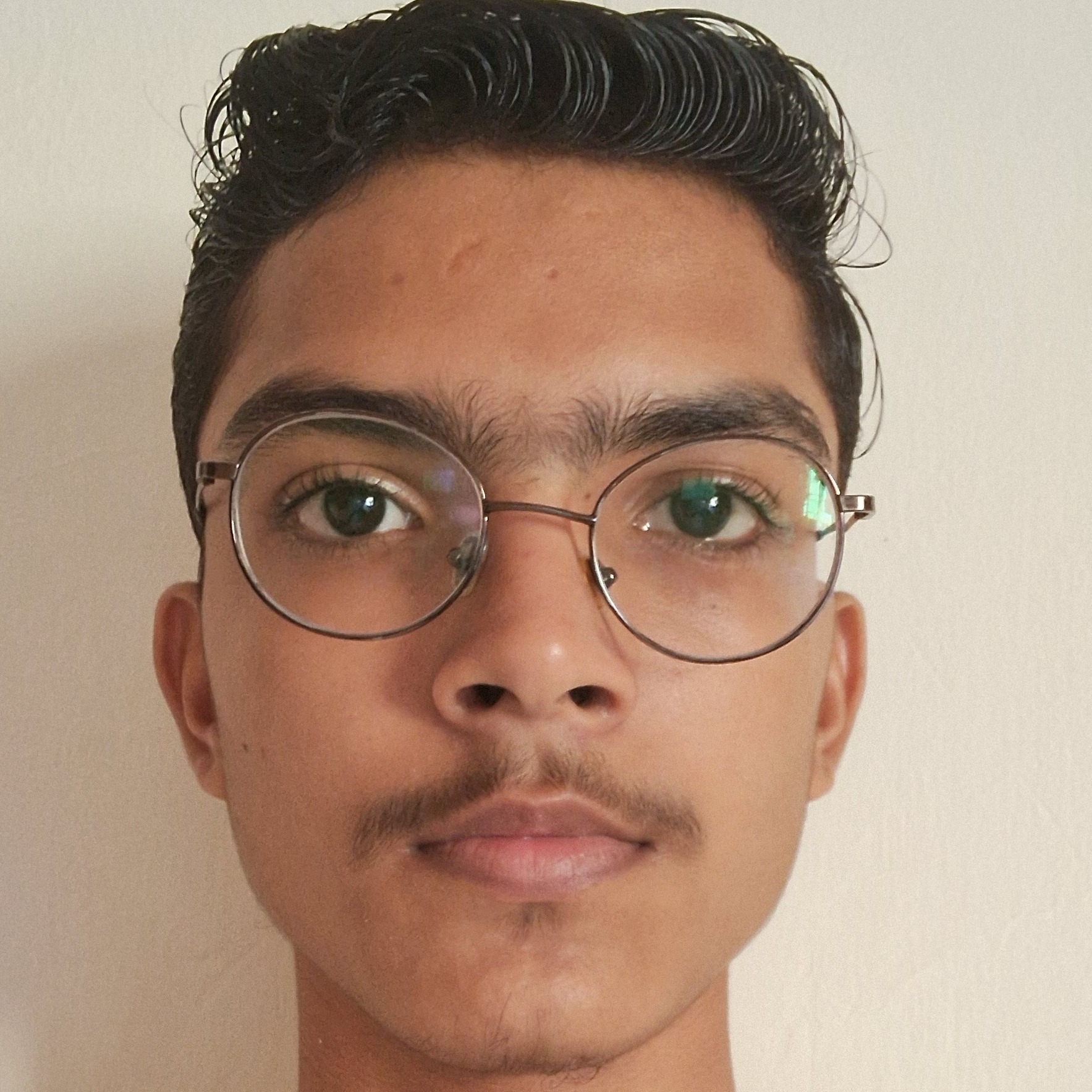 MAKWANA VIRAL HIMMATBHAI