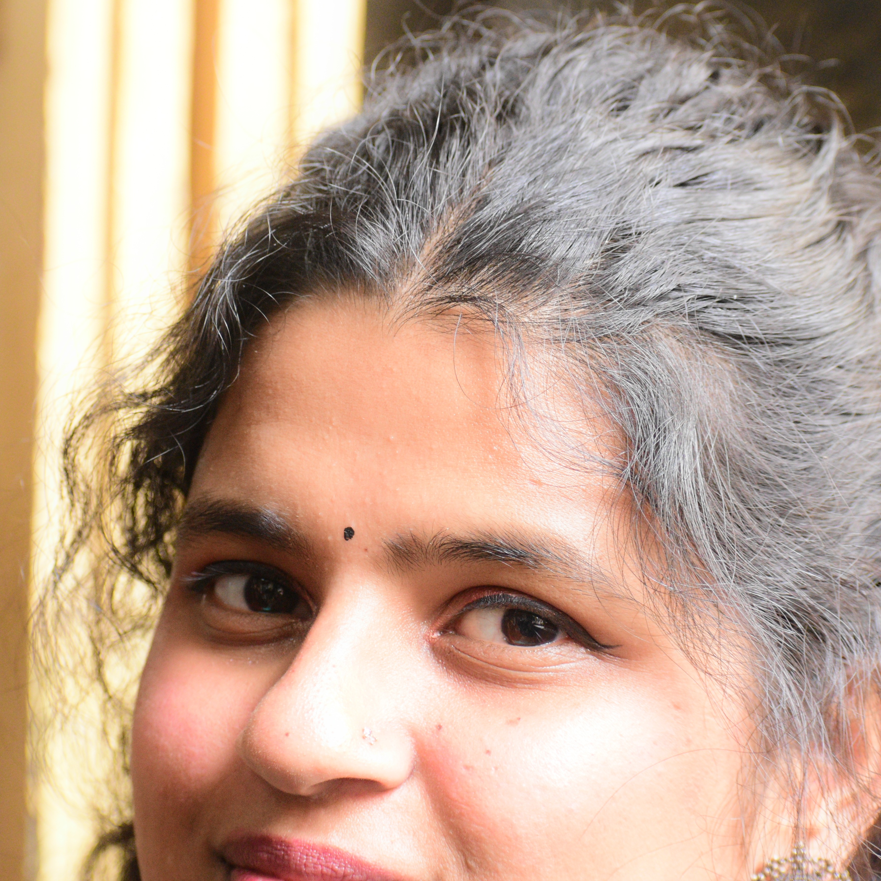 Saloni More