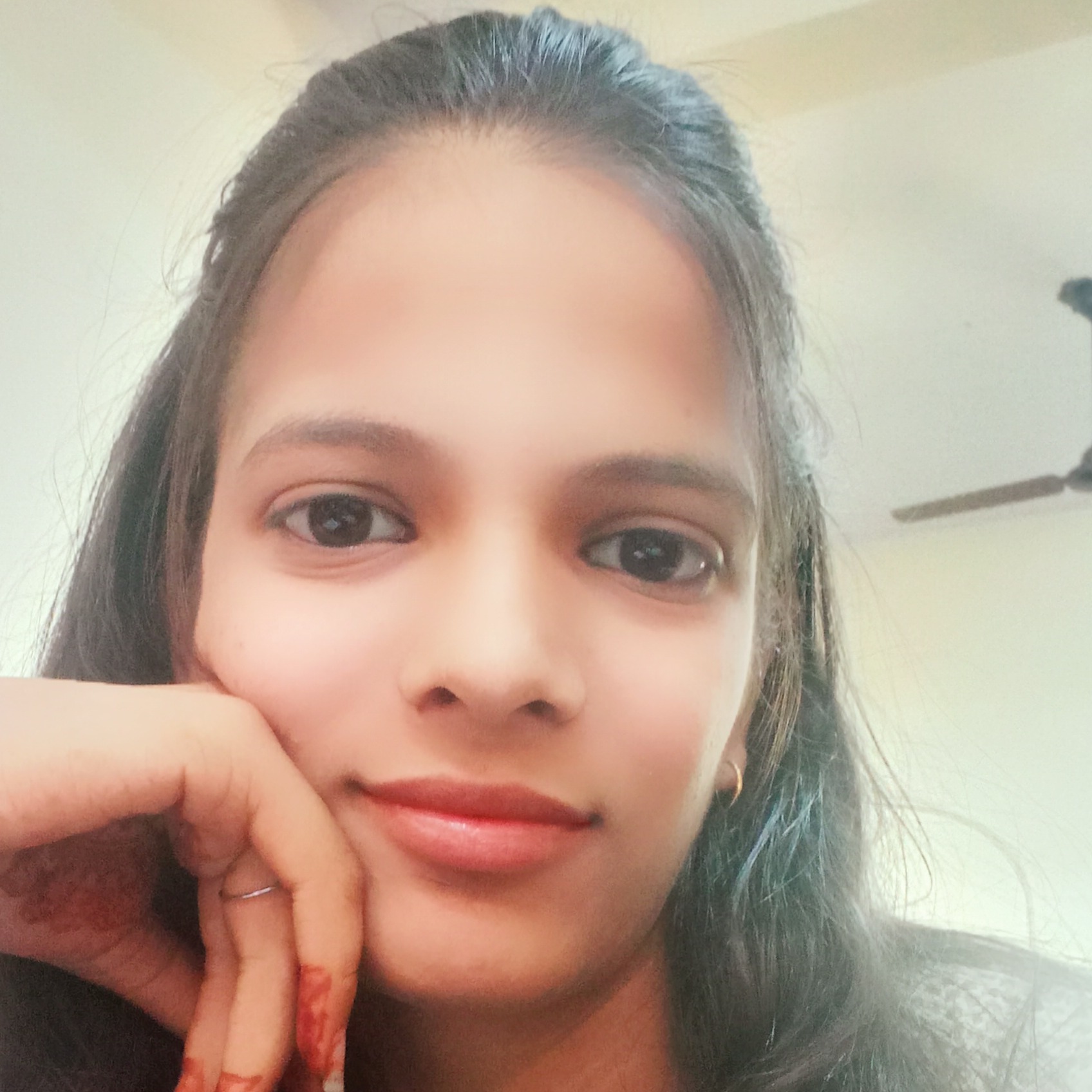 Saloni