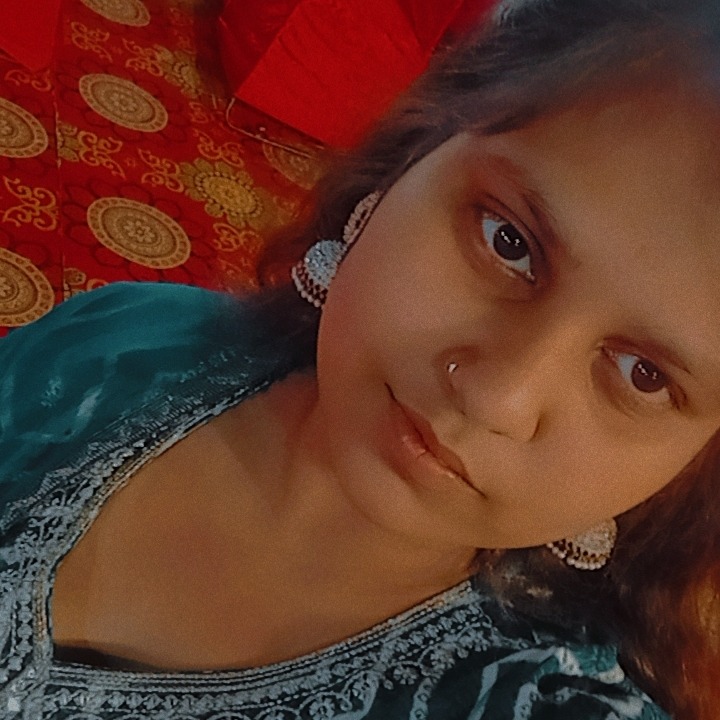 Khushi chauhan