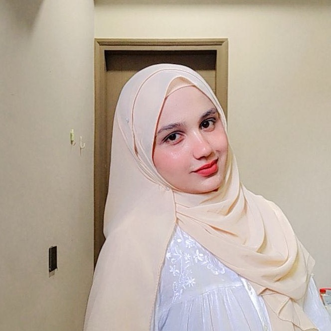 Zaheen fatima