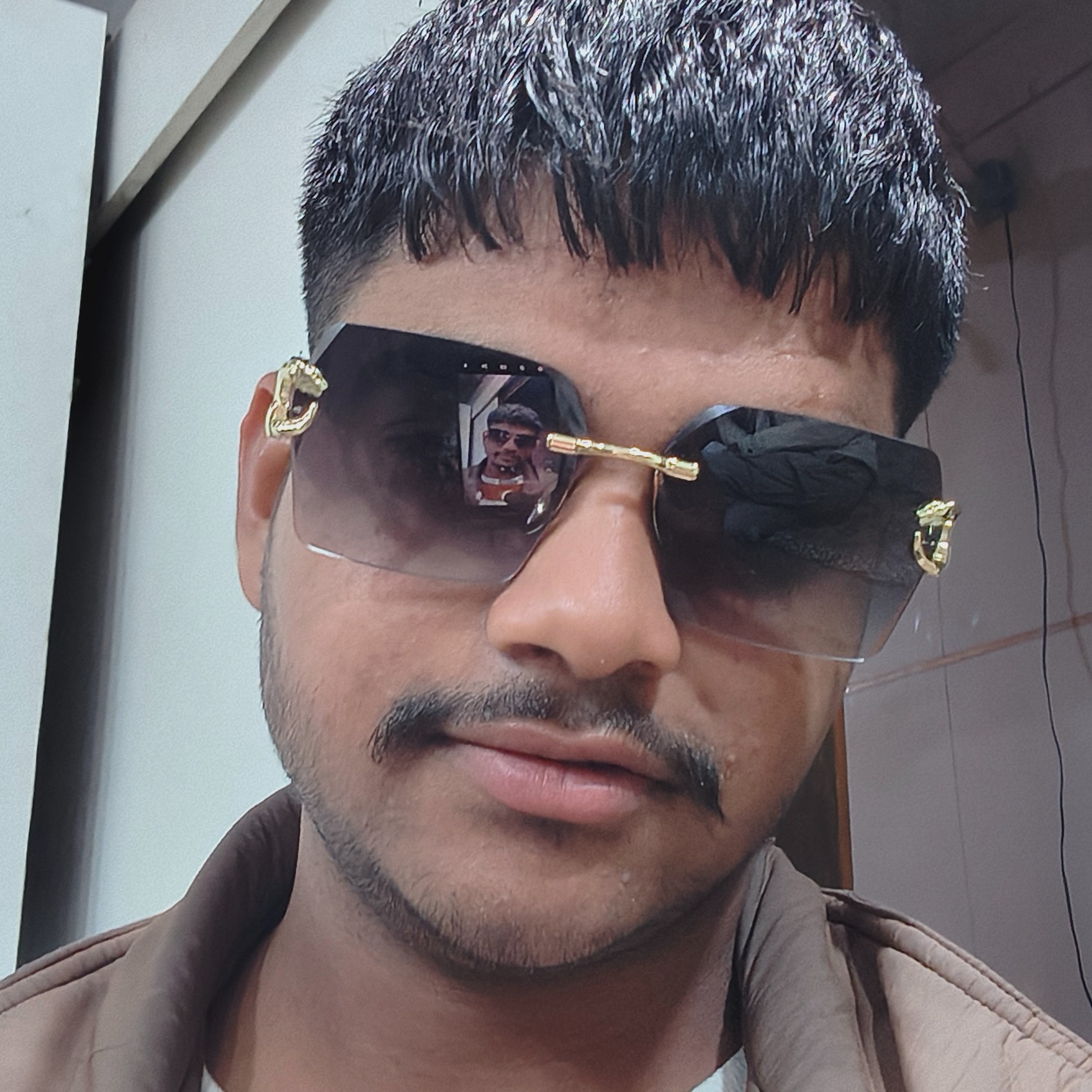 Rakshit ladna