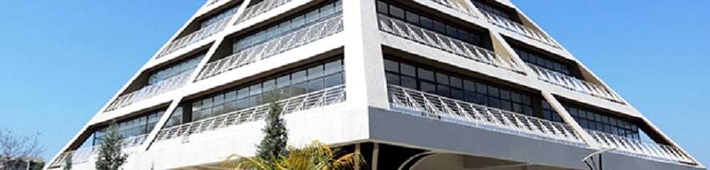Jagran Lakecity University, School of Law