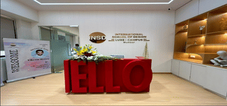 International School of Design - [INSD Luxe]