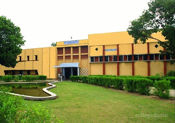 DEI Agra: Courses, Admission 2024, Placements, Fees, Ranking, Reviews