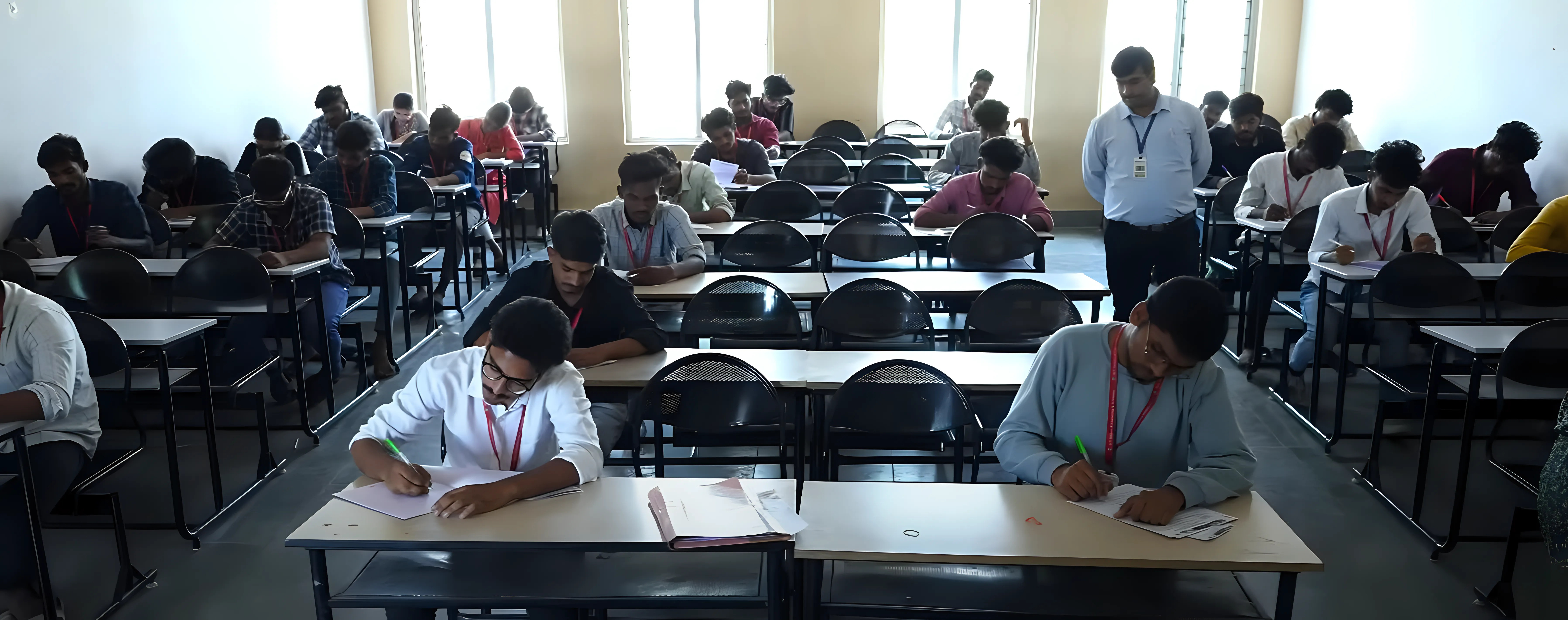 AVNIET classroom photo 3