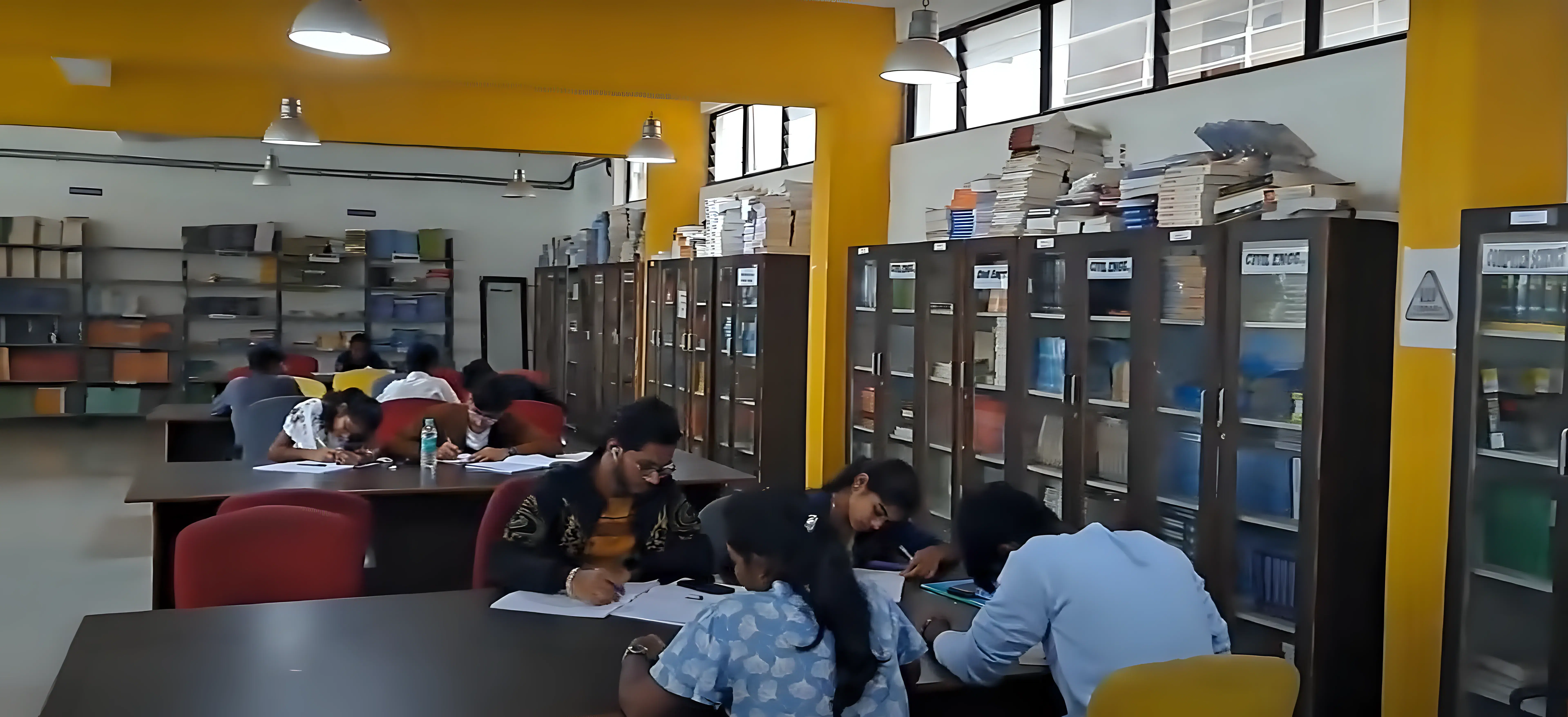 Akshaya Institute of Technology Tumkur Library photo 1