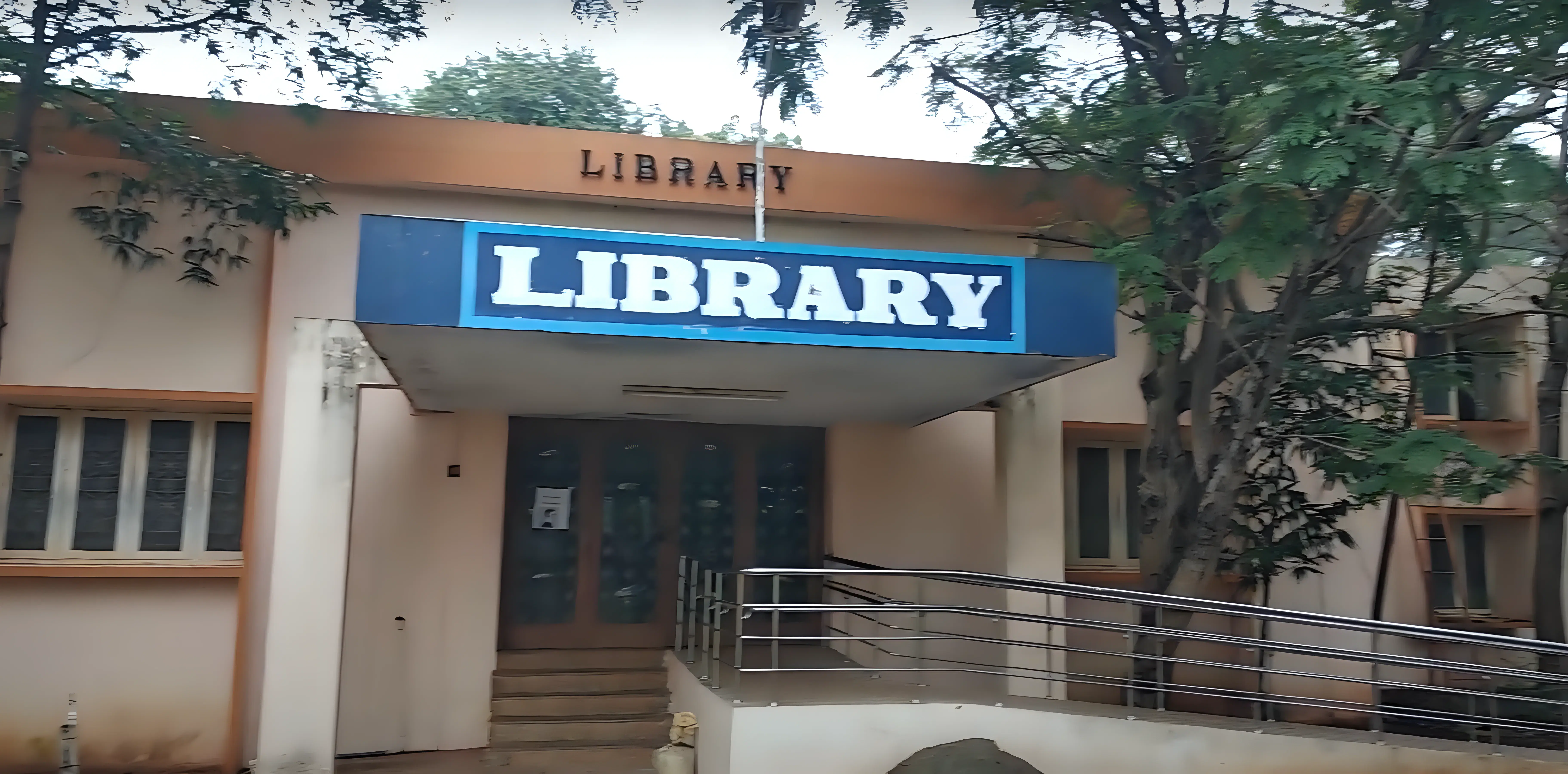 ACCET Library photo 2