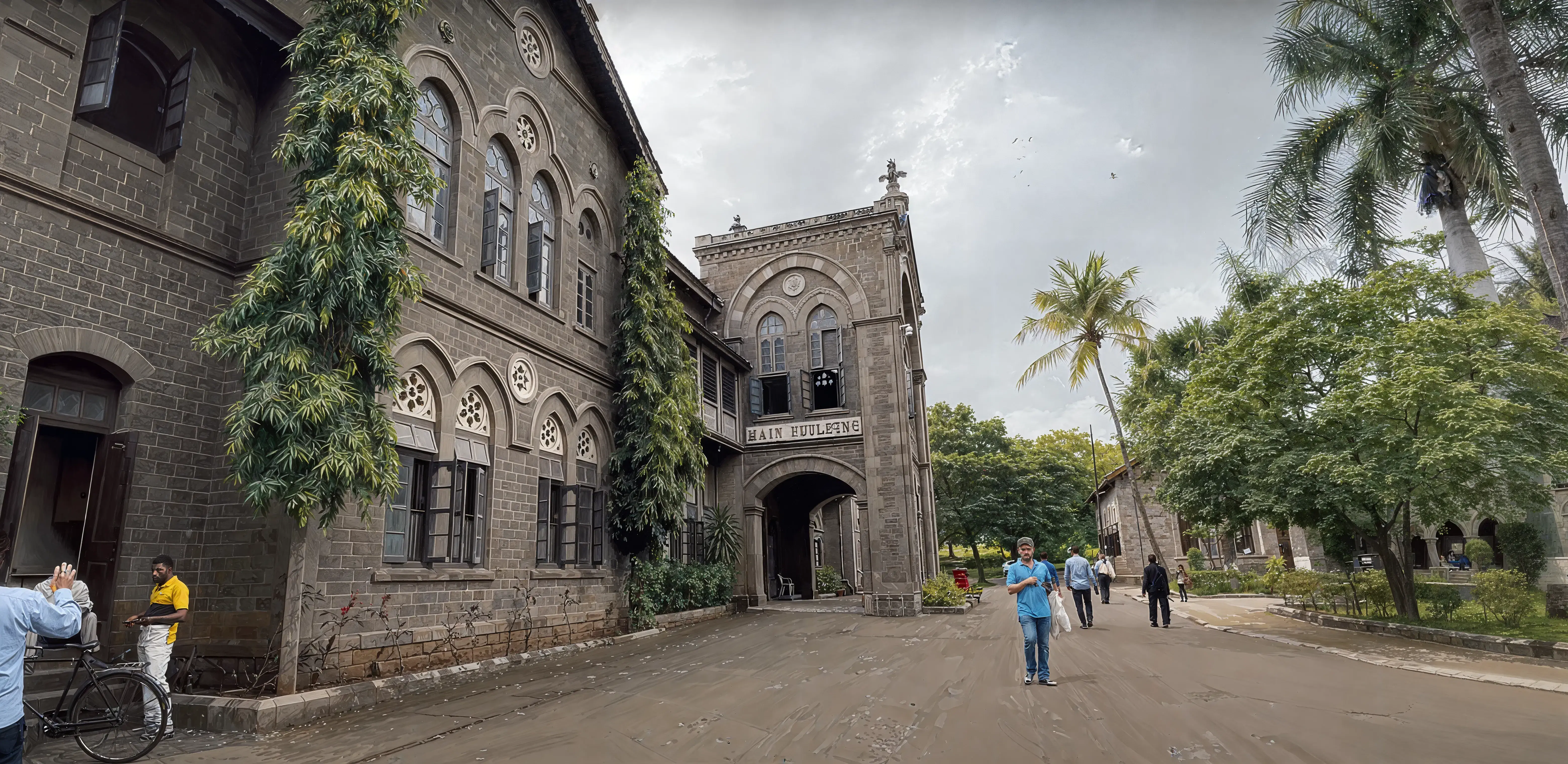 Fergusson College Pune campus photo 10