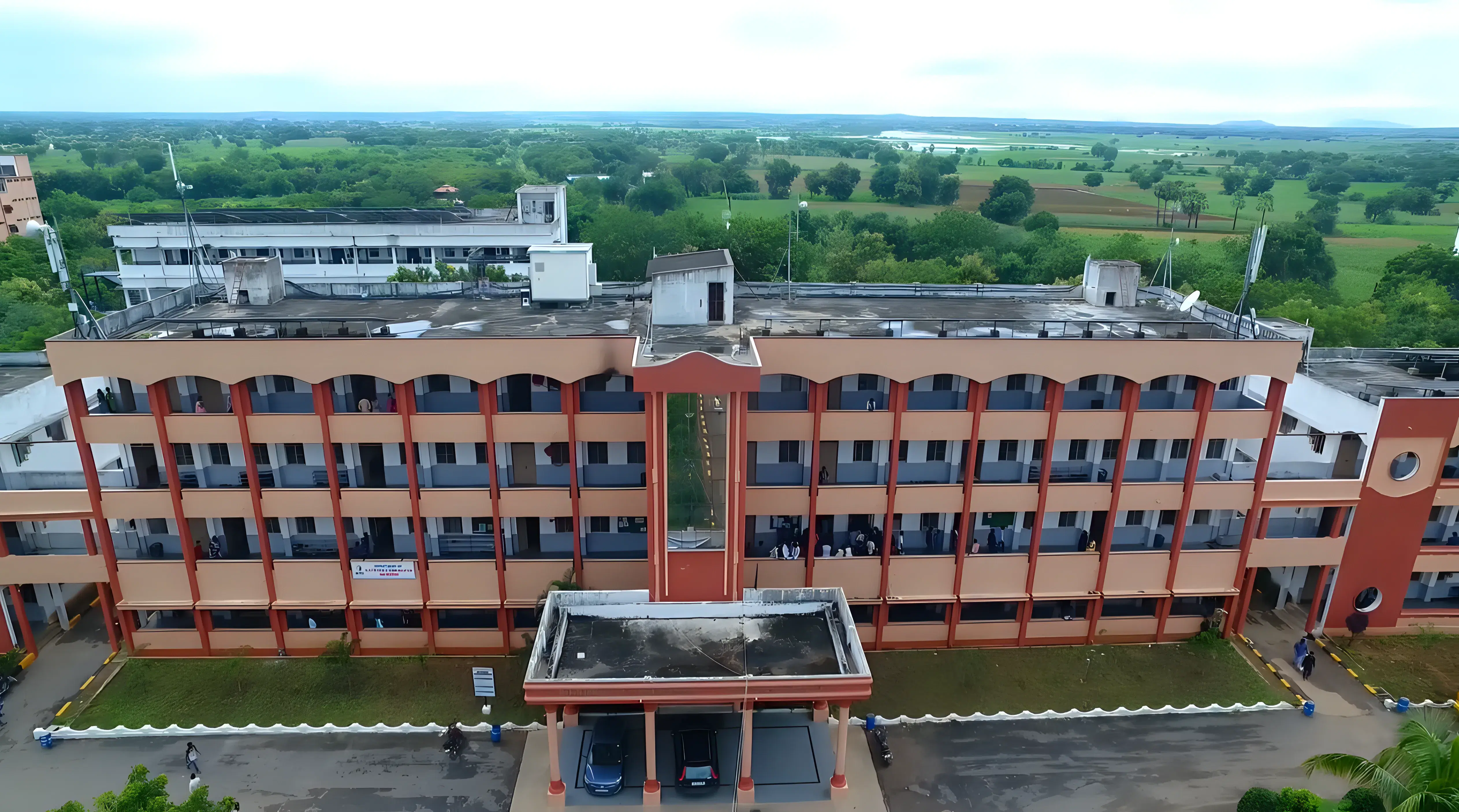 Balaji Institute of Technology and Science Warangal campus photo 1