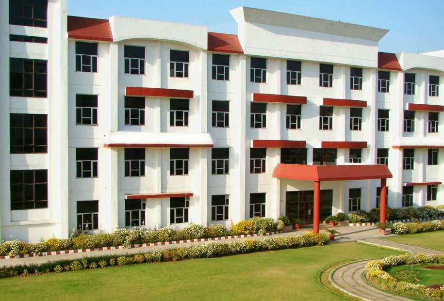 Shri Ram College of Engineering and Management Palwal campus photo 1