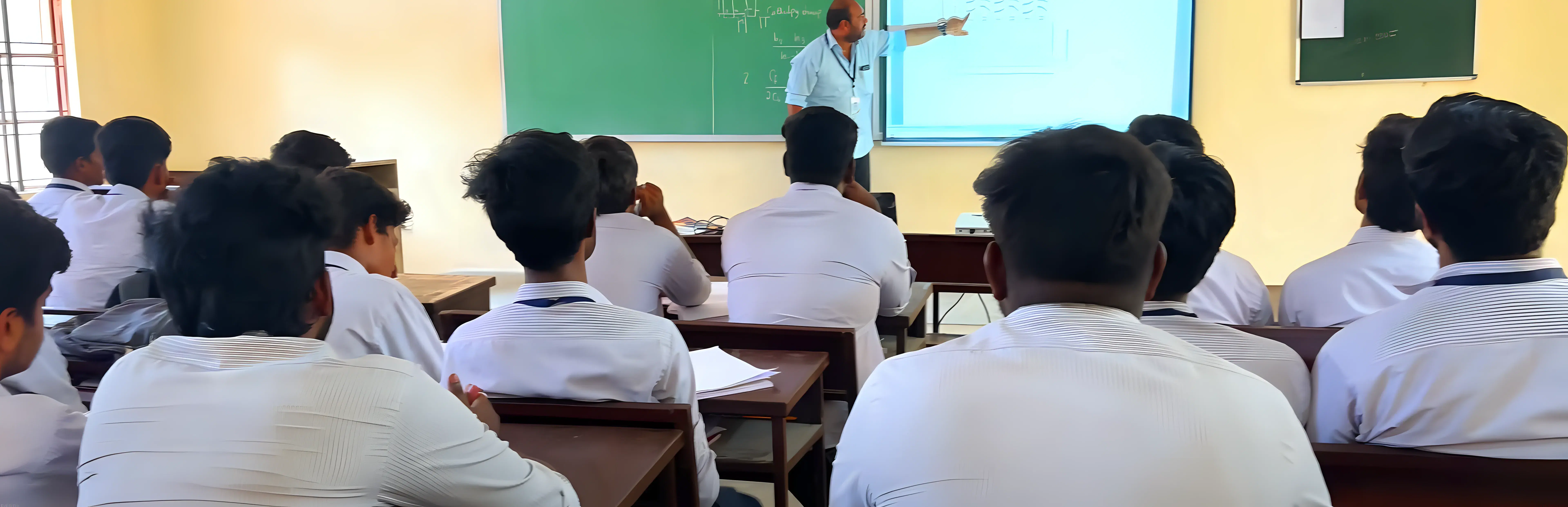 C Abdul Hakeem College of Engineering and Technology Vellore Academic Infrastructure photo 4