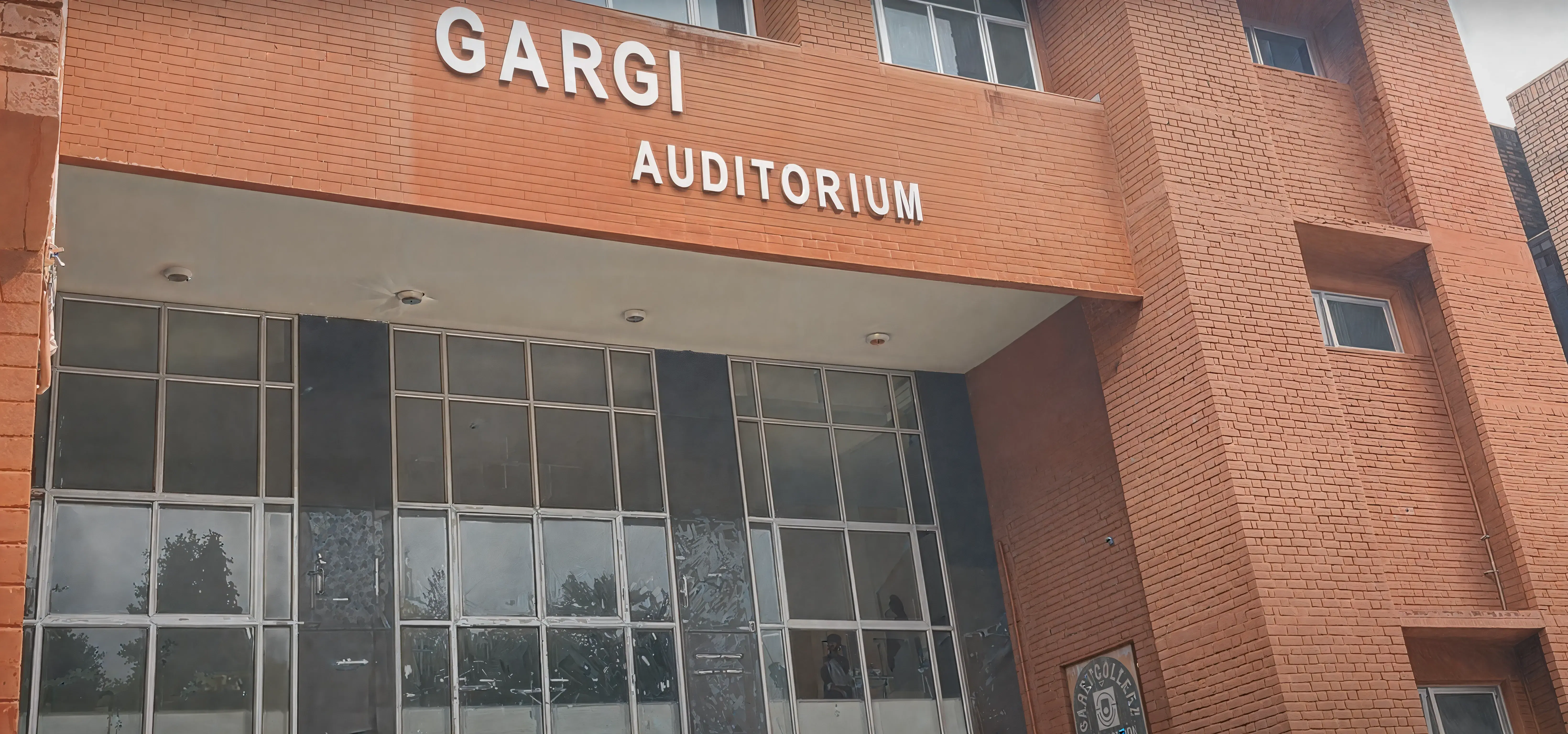 Gargi College Auditorium photo 1
