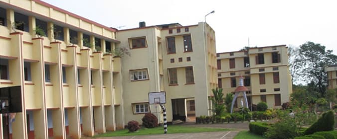 Kuriakose Elias College Mannanam Kottayam campus photo 2