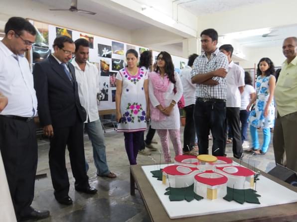 Shri Prince Shivaji Maratha Boarding House's College of Architecture Kolhapur campus photo 3