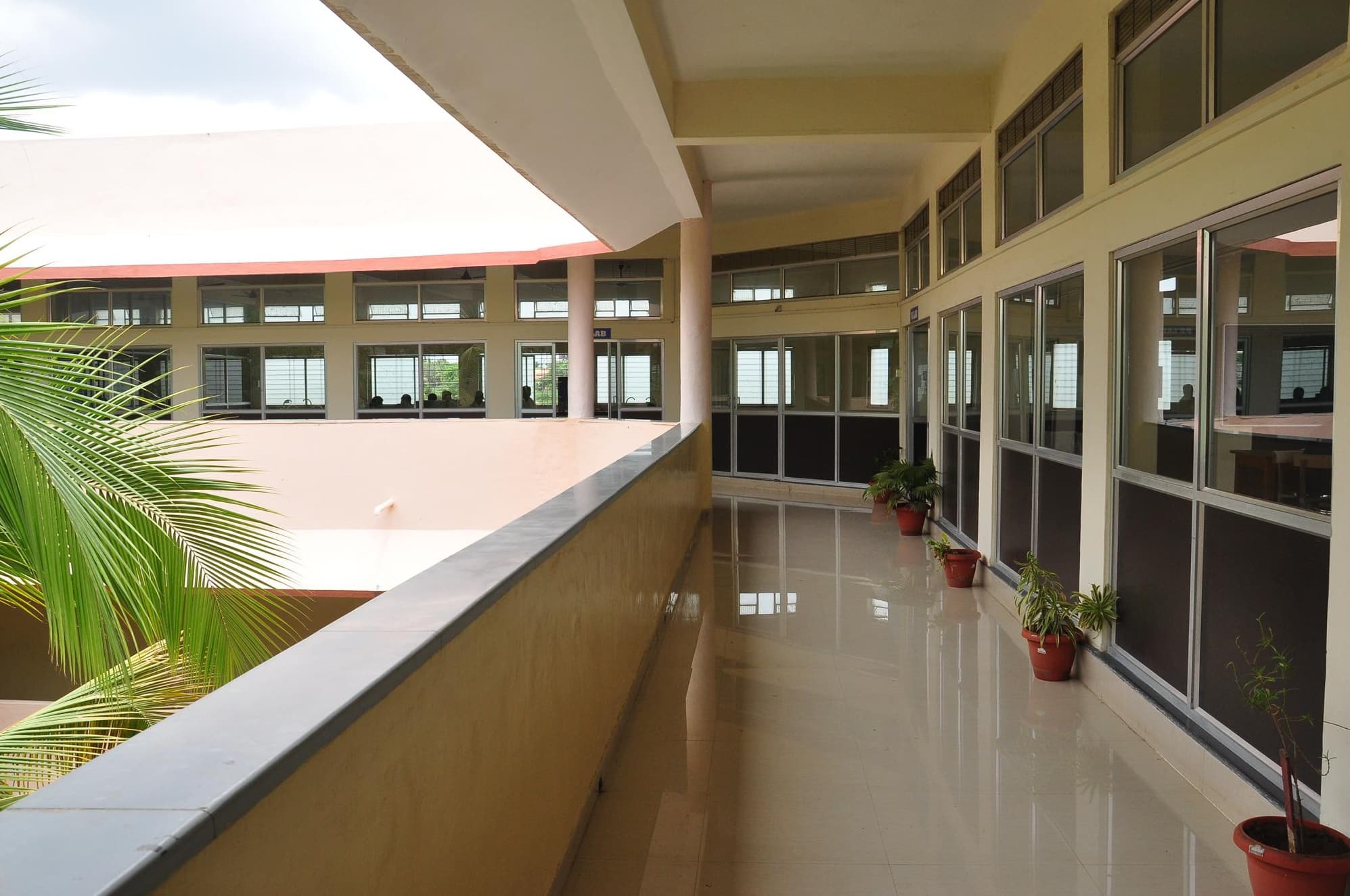 DSTS Mandal's College of Pharmacy Solapur Campus photo 2