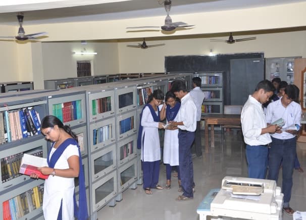 Indira Gandhi Institute of Pharmaceutical Sciences Bhubaneswar campus photo 4