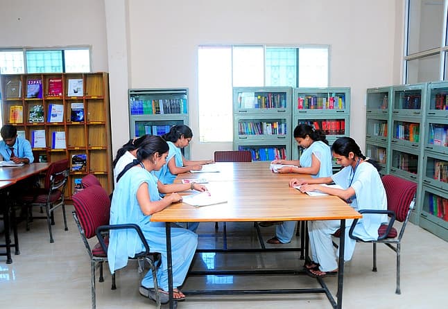 P Wadhwani College of Pharmacy Yavatmal campus photo 1