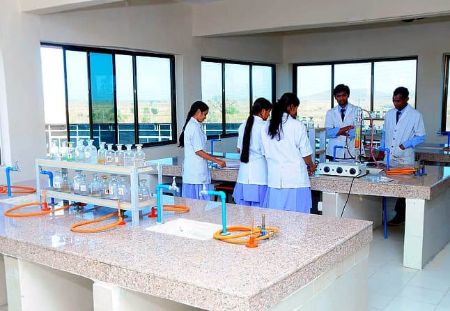 P Wadhwani College of Pharmacy Yavatmal campus photo 3