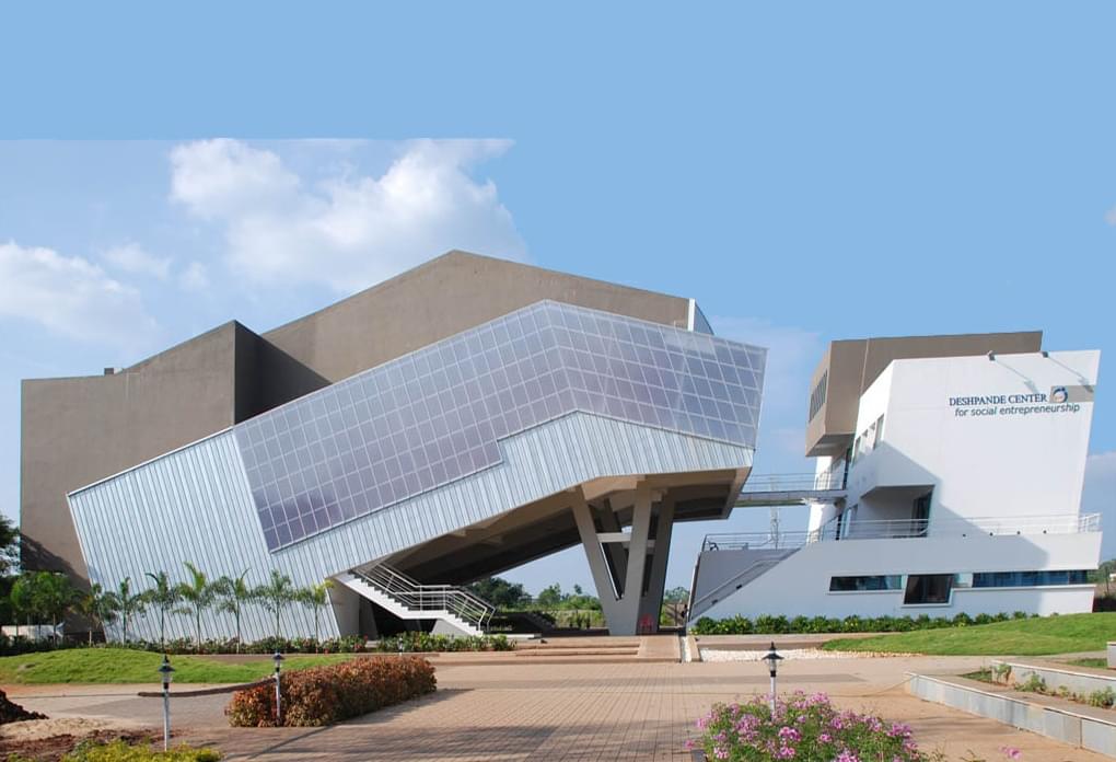 KLE Technological University Hubli campus photo 1