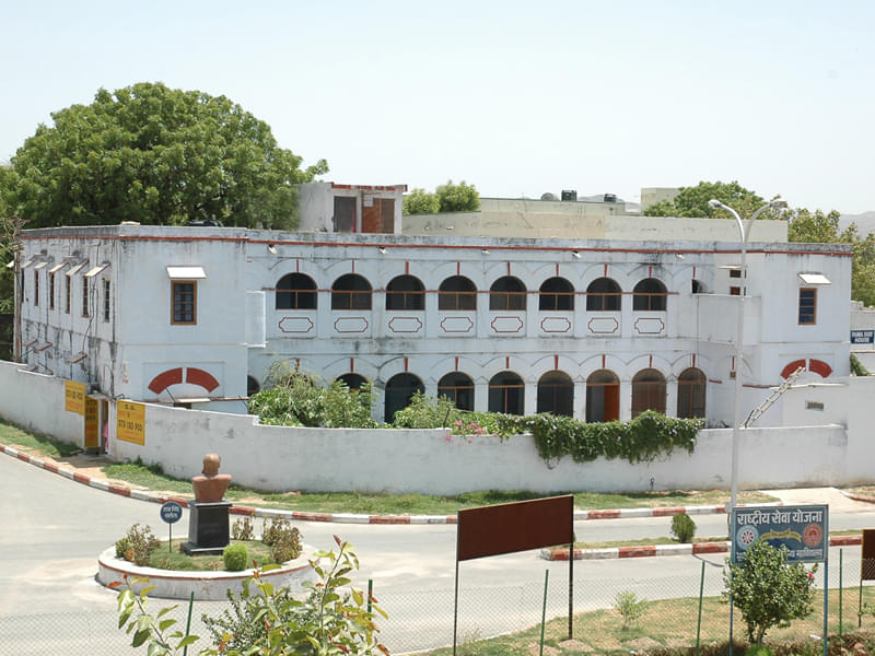 BN Post Graduate Girl's College Udaipur campus photo 1