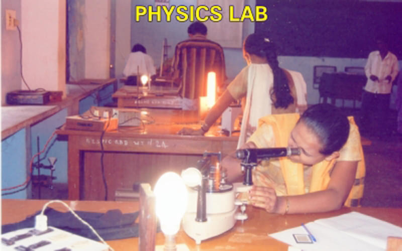 Aswathalah Esthuri Sanjeevamma National Degree College Chikkaballapur campus photo 3