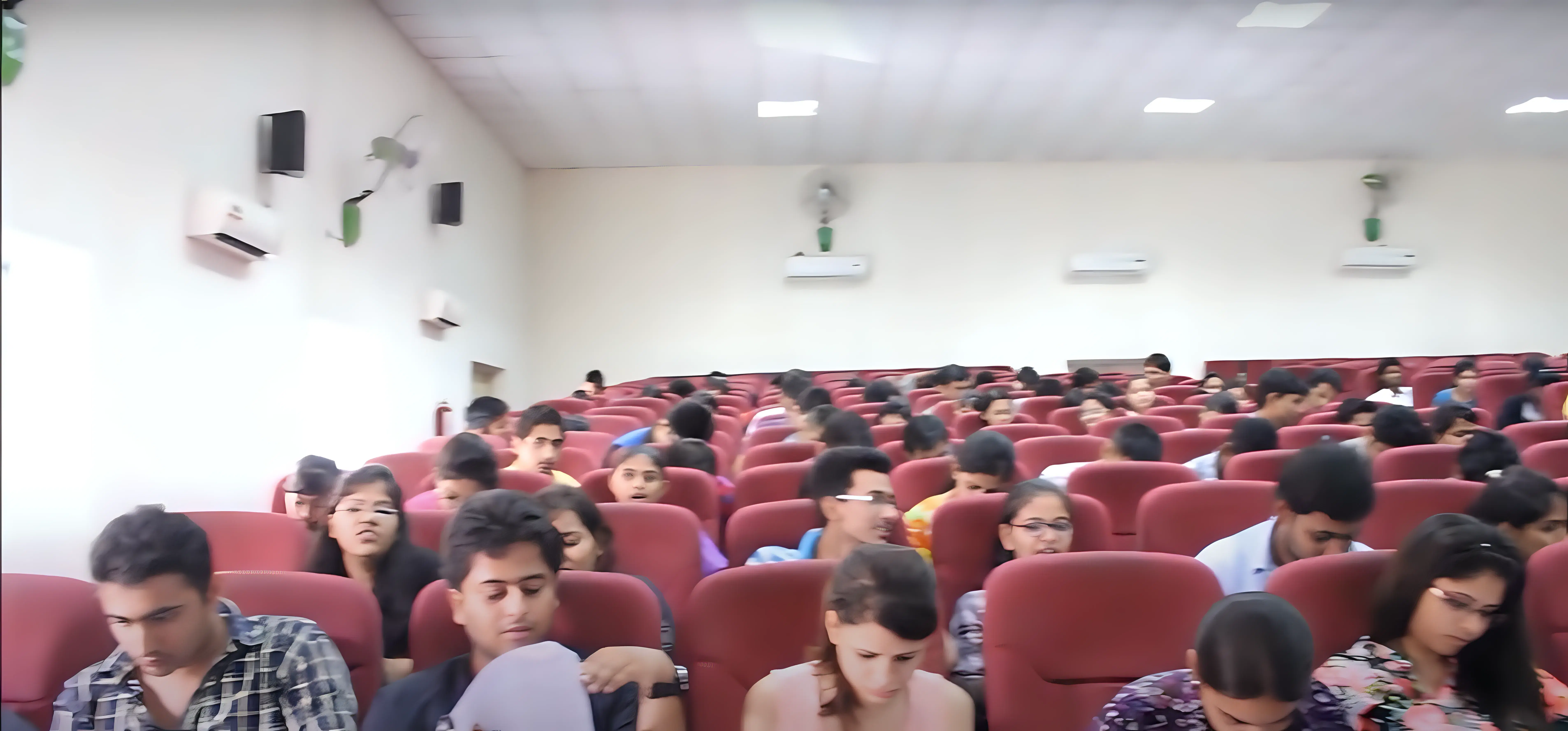 Krishna Engineering College Ghaziabad Academic Infrastructure photo 2