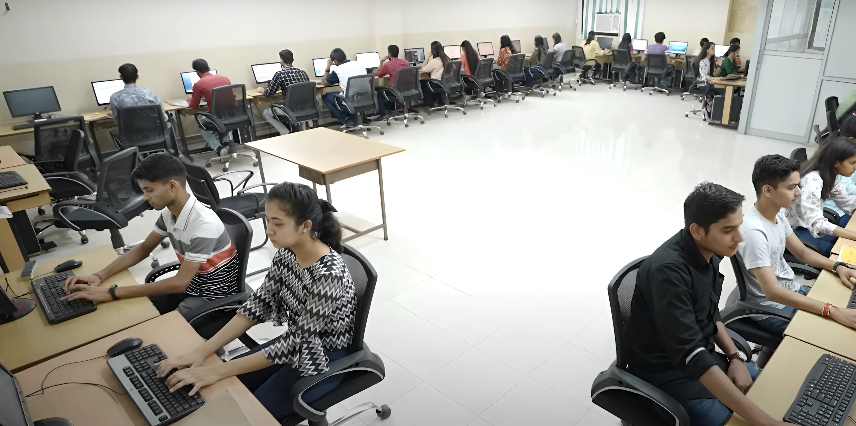 KIET University Academic Infrastructure photo 9