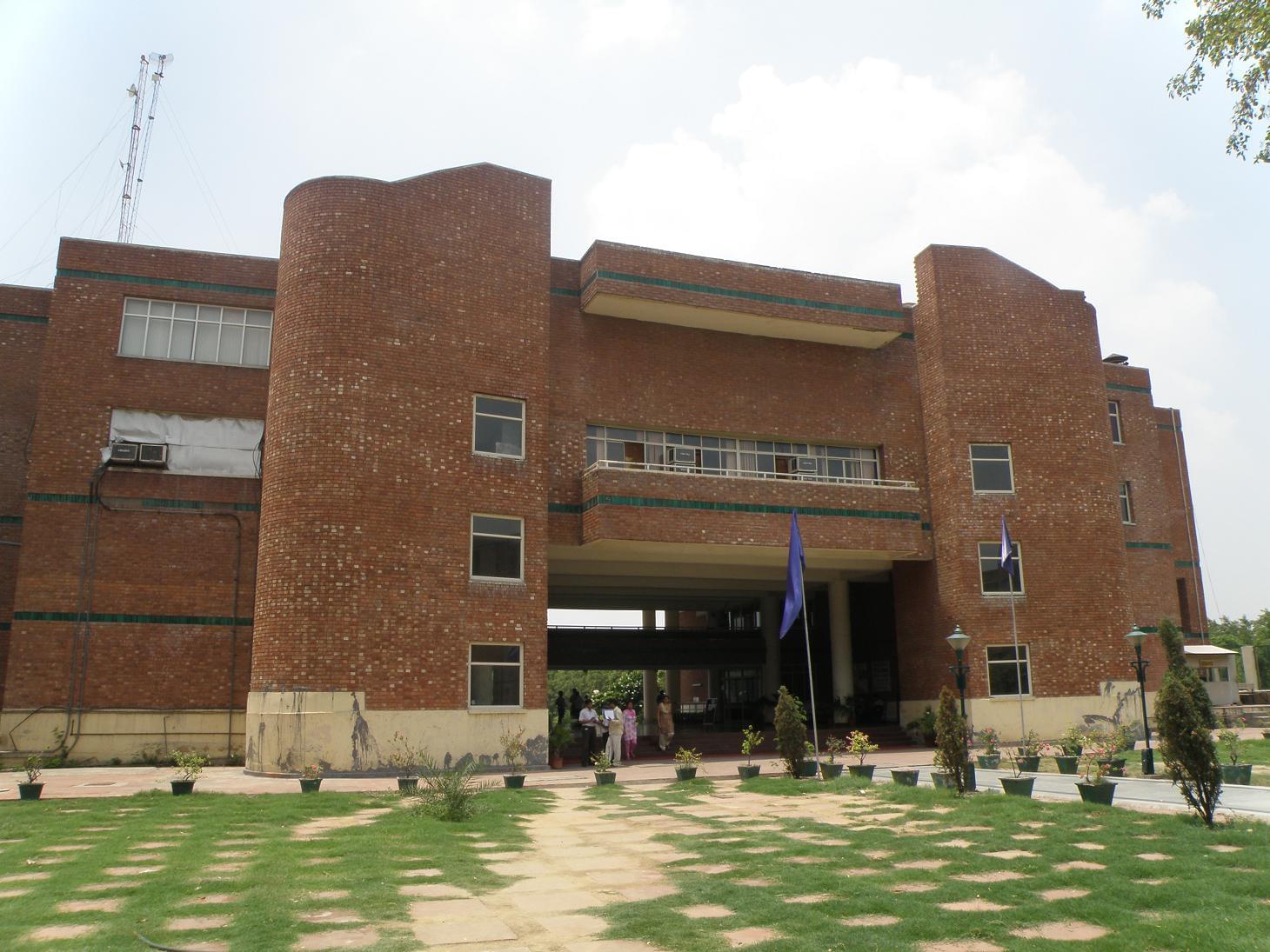 NSUT Academic Building photo 6
