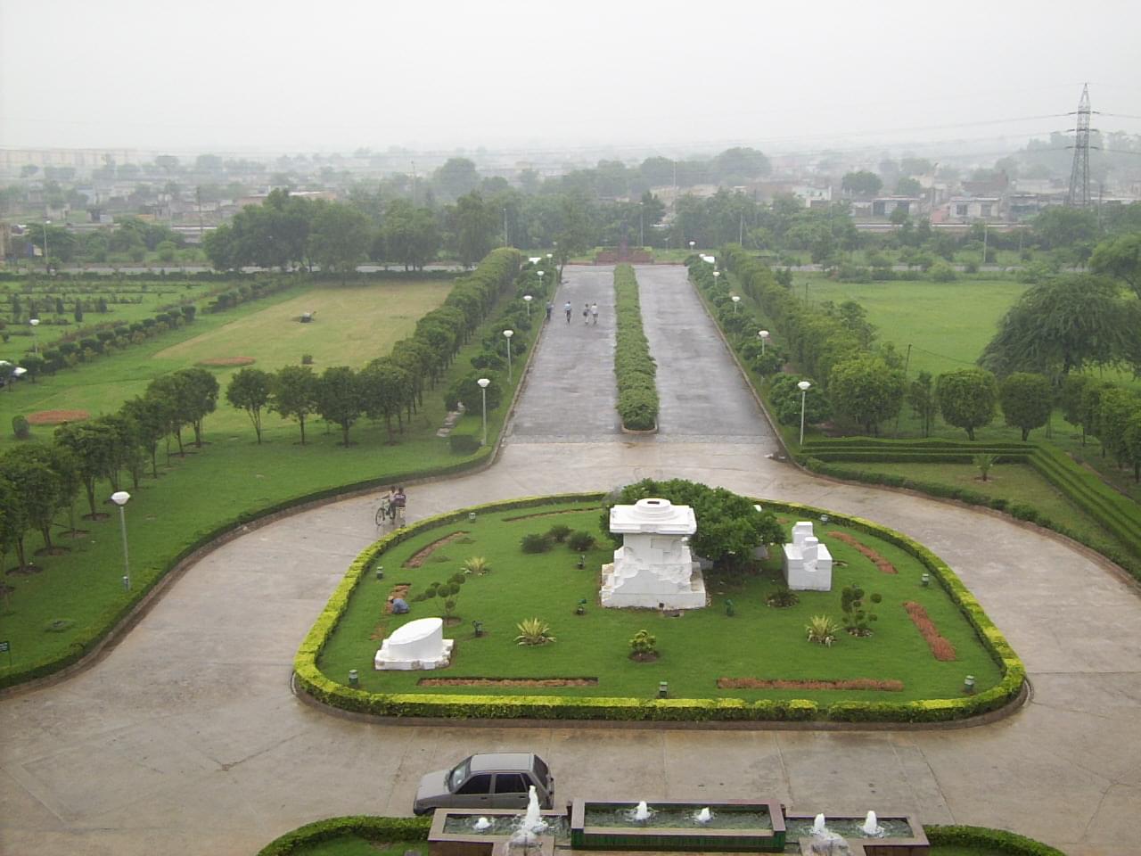 NSUT Academic Building photo 4